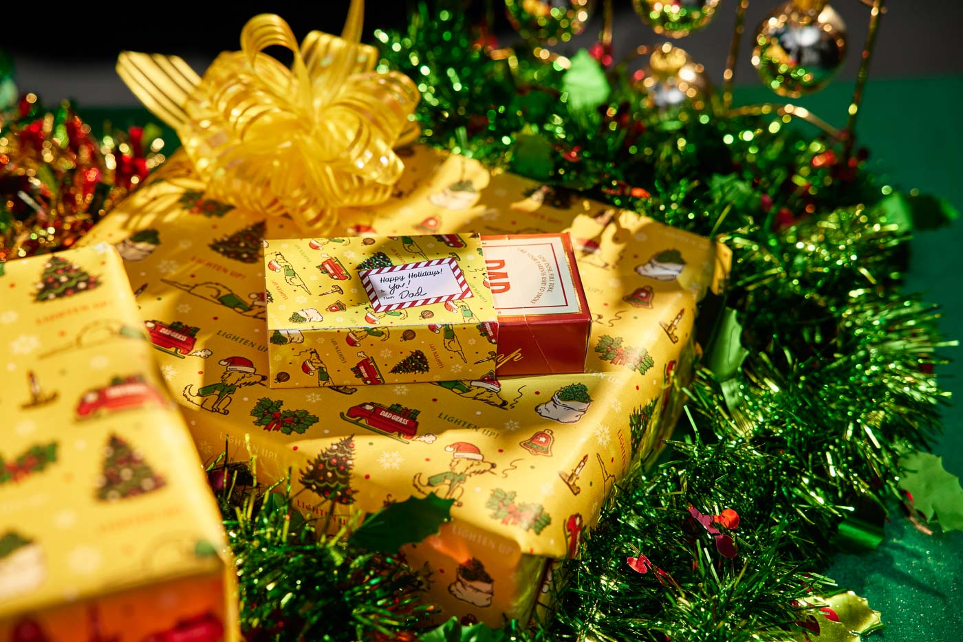 Christmas Tree Yellow Gift Wrap