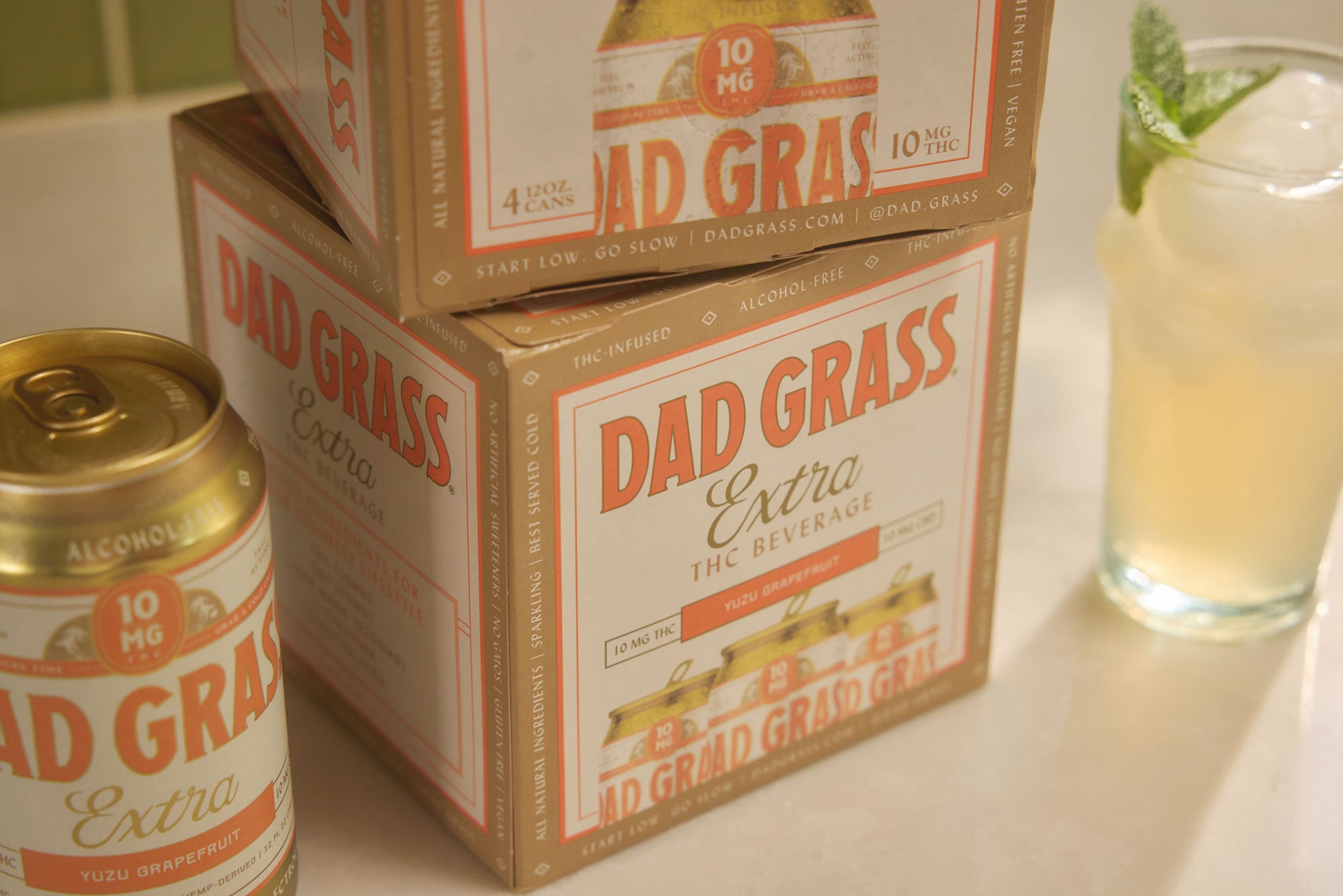 EXTRA LEISURE. 10 MG THC. EQUALLY TASTY. STRONGER SIP.