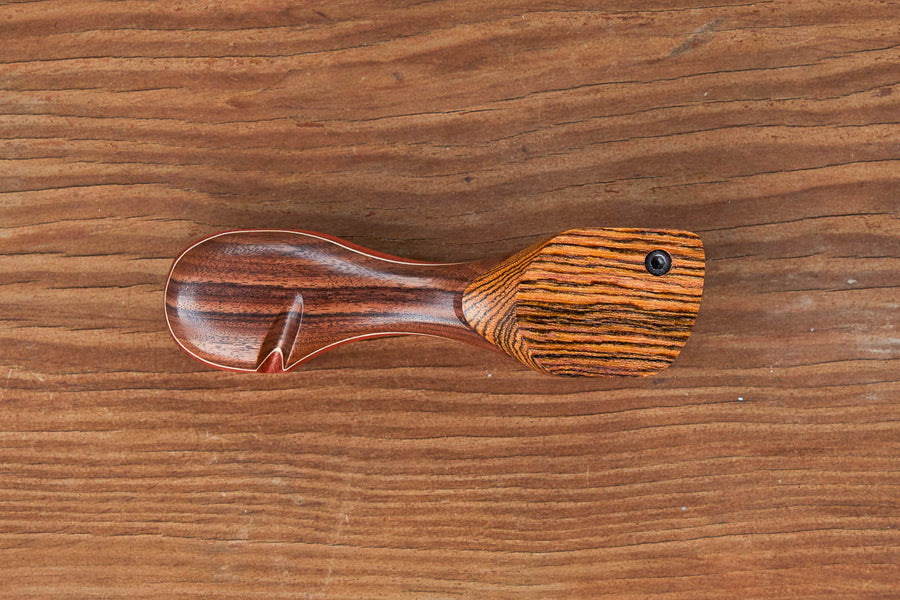 Dad Grass wood vintage smoking pipe with closed swivel lid