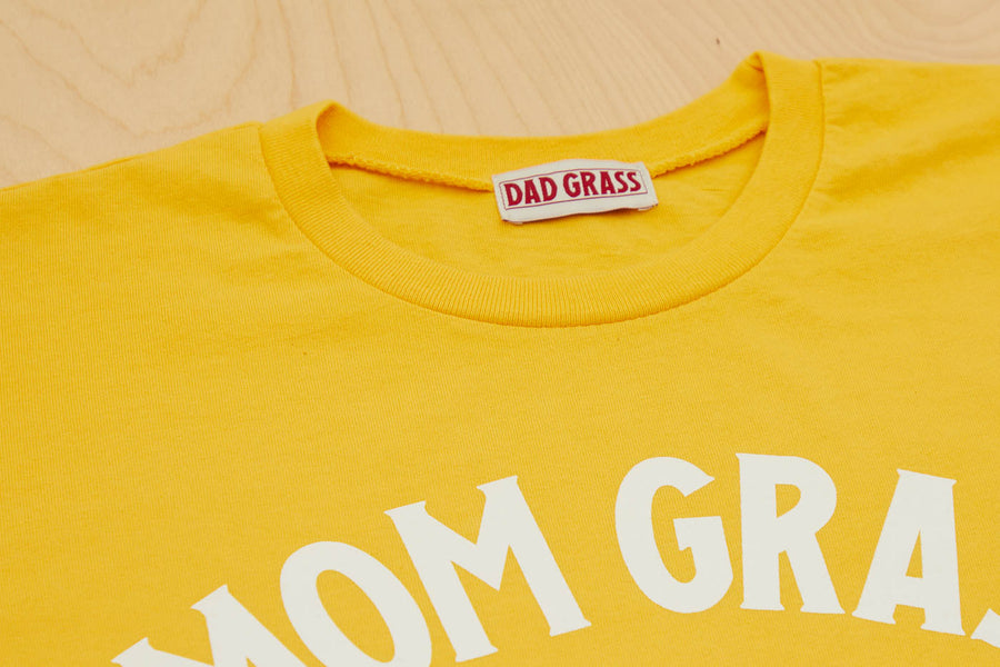 Yellow Mom Grass Tee shirt